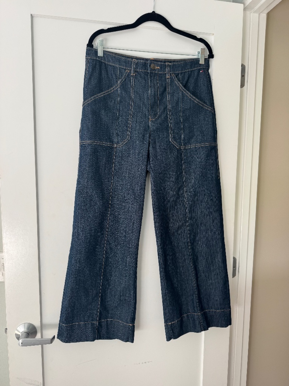 Tommy Hilfiger High-Rise Wide-Leg Crop Jeans, Size 12